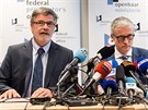 Tisková konference belgické prokuratury k zátahu na jiním bruselském pedmstí...