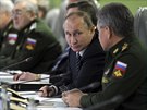 Prezident Vladimir Putin na setkání elných pedstavitel ruské armády (11....