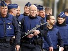 Na pedmstí Bruselu zasahovala policie (15. bezna 2016).