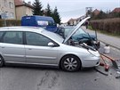 Pi nehod dvou aut v Koryanech na Kromísku se tce zranila spolujezdkyn...