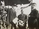 V ervnu 1928 se prezident Tomá Garrique Masaryk ve Zlín potkal i s Tomáem...