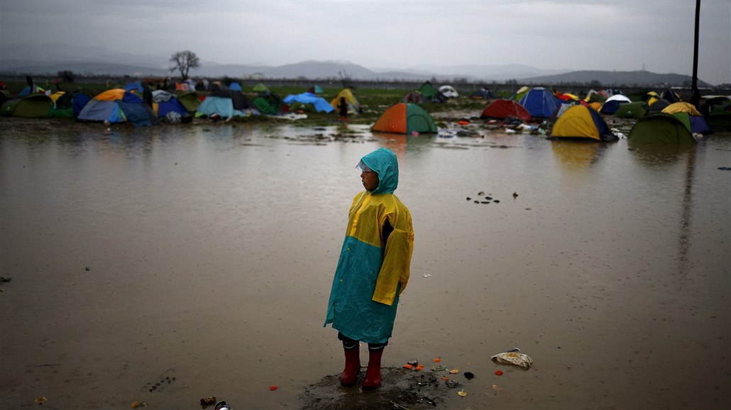 Situaci v uprchlickém tábo�e Idomeni na �ecko-makedonské hranici výrazn�...
