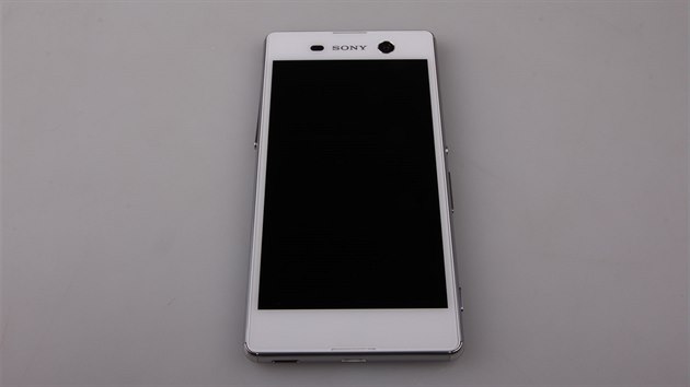 Sony Xperia M5