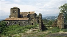 Krajina v okolí katalánské vesnice  La Torre D�Orista. Ilustra�ní foto