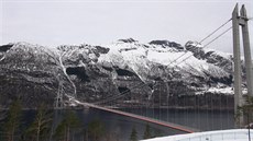 Most Hardanger v Norsku