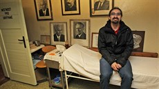 �estipatrový protiatomový kryt pod zemí skrývá mnohé.