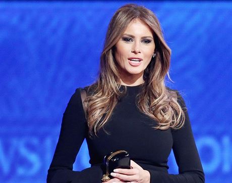 Melania Trumpov, bval modelka a manelka americkho prezidentskho kandidta...