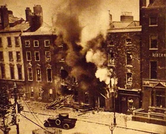 Centrum irského Dublinu bhem takzvaného Velikononího povstání (1916)