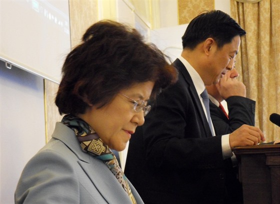 Čínská velvyslankyně v Praze Ma Keqing na semináři v Poslanecké sněmovně