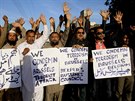 Pákistántí aktivisté ve mst Mulan odsoudili teroristické útoky v Bruselu....