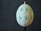 Velikononí vajíka malovaná robtkem Eggbot.