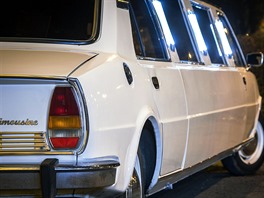 koda 105 L Limousine