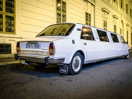 koda 105 L Limousine