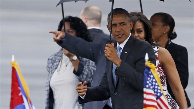 Americk prezident Barack Obama a prvn dma Michelle Obama po pletu do Havany (20. bezna 2016).