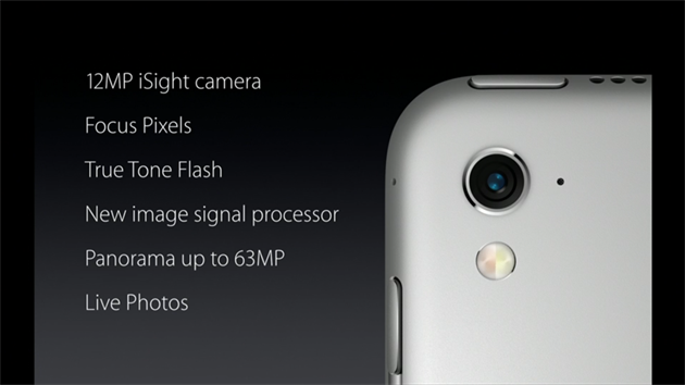 Zadn� kamerka nov�ho iPadu Pro.