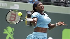 Serena Williamsová v utkání se Svtlanou Kuzncovovou.