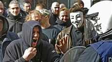 Extremisté protestovali v centru Bruselu (27. bezna 2016)