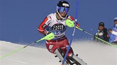 Norský lya Sebastian Foss-Solevaag  v posledním  slalomu Svtového poháru ve...