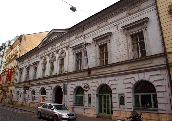 Millesimovský palác v Panské 8, jeho dvorní trakt nedávno zaali rozebírat...