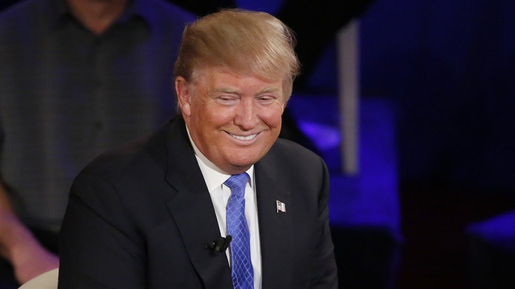 Donald Trump b�hem debaty na stanici CNN (29. b�ezna 2016)