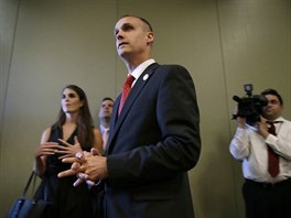 f Trumpova volebnho tbu Corey Lewandowski