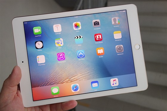 Nový iPad Pro 9,7" je skvělý tablet.
