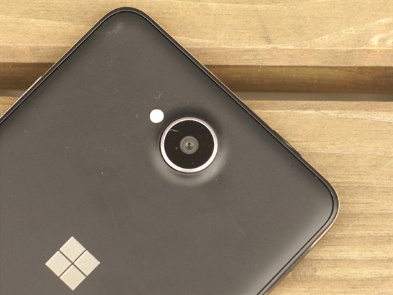 Microsoft Lumia 650