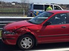 Nehoda osobních aut na praském okruhu u erného mostu (2.dubna 2016).