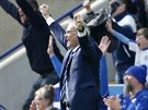 Trenér Leicesteru Claudio Ranieri a jeho gólová radost.