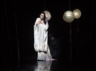 Kristine Opolaisová v titulní roli Pucciniho Madama Butterfly v Metropolitní...