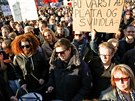 Na Islandu se za odstoupení premiéra protestovalo i v úterý odpoledne (5. dubna...