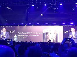 Jeliko zadní fotoaparát u Huawei popasoval s obyejným iPhonem 6s, tak u...