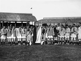 V roce 1927 jsou hrái AFK Vrovice vybráni, aby reprezentovali eskou kopanou...