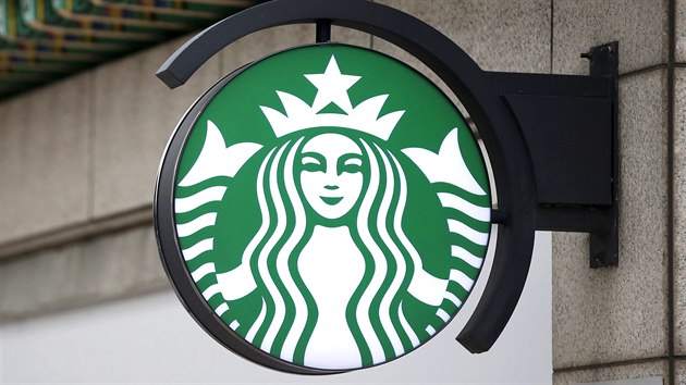 Zaměstnanci Starbucks chtěli založit odbory. Firma je vyhodila