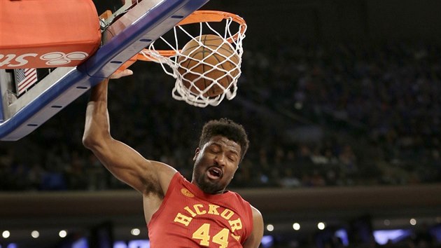 Solomon Hill z Indiany zasmeoval v duelu s New Yorkem.