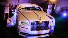 Rolls-Royce otevel první prodejnu v esku.