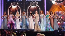 Finalistky miss v róbách Blanky Matragi