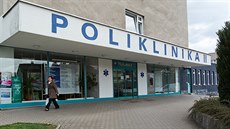 Poliklinika II na Slezském Pedmstí v Hradci Králové.