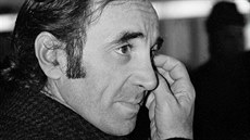 Charles Aznavour po p�íletu do Prahy 24. ledna 1969