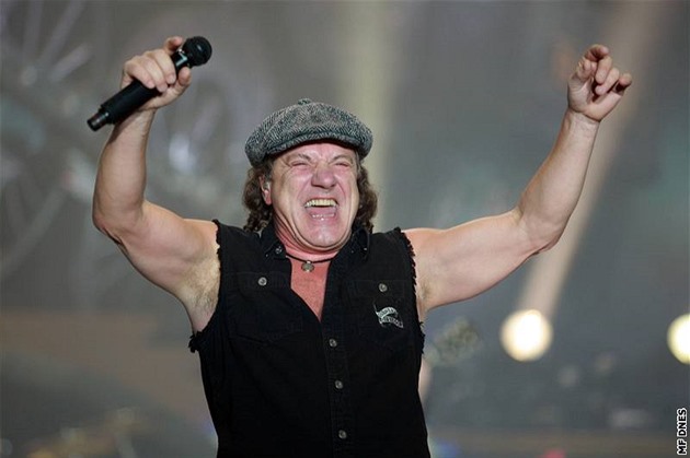 RECENZE: AC/DC na albu Power Up jiskří a srší jen částečně - iDNES.cz