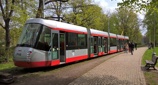 Repasovaná tramvaj 14T