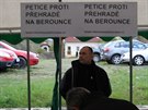 Protest proti stavb pehrady na Berounce