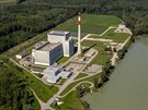 Dostavná, ale nikdy nesputná jaderná elektrárna Zwentendorf v Dolních...