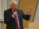 Migrovat není normální, ekl Václav Klaus na pednáce o migraci.