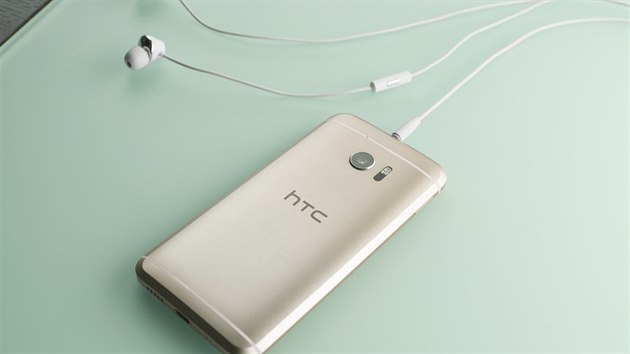 HTC 10