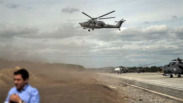 Rusk bojov vrtulnk Mi-28