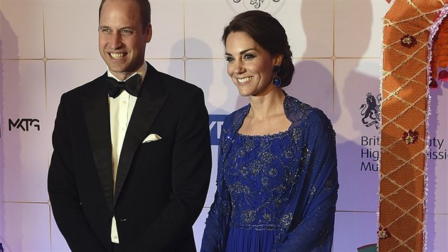 Kate a William na charitativn recepci a tak setkn s hvzdami Bollywoodu (2016)