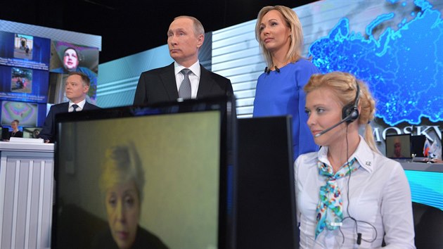 Rusk prezident Vladimir Putin v televizn besed s nrodem, kter se letos kon u potrnct.