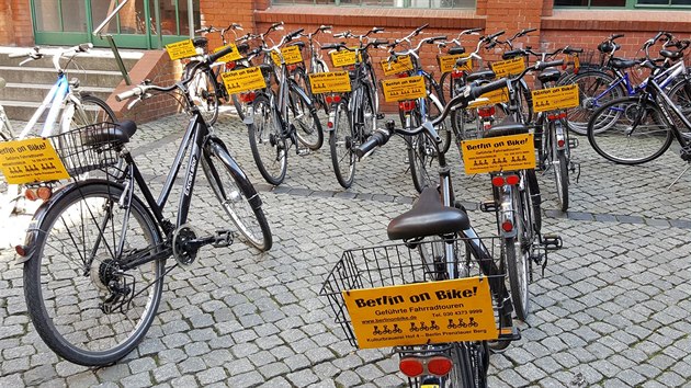 Turist v Berln si mohou vybrat celou adu cyklistickch vprav s prvodcem. Novinkou je cesta za jdlem.