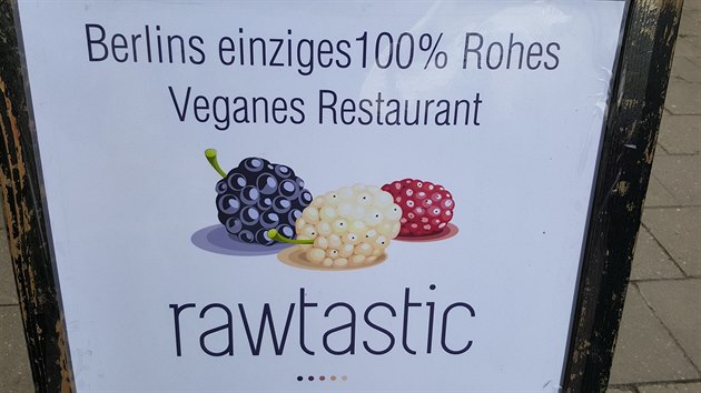 Prvn rawfoodov restaurace v Berln dostala nzev Rawtastic.
